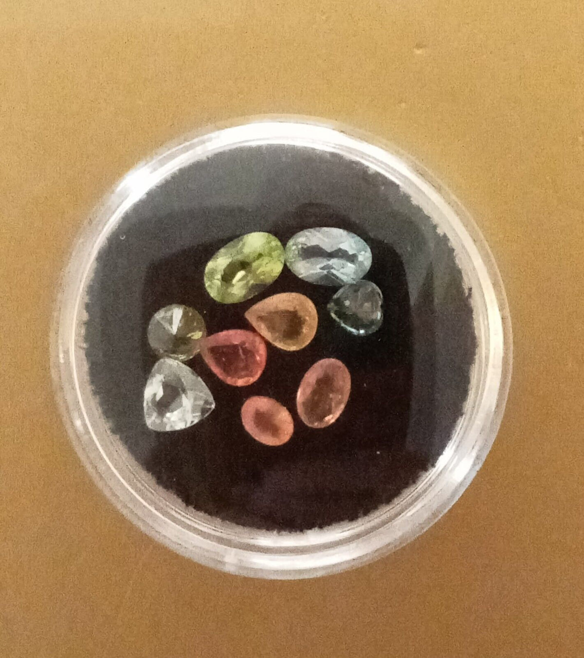 BJK Large Round Gem Holder